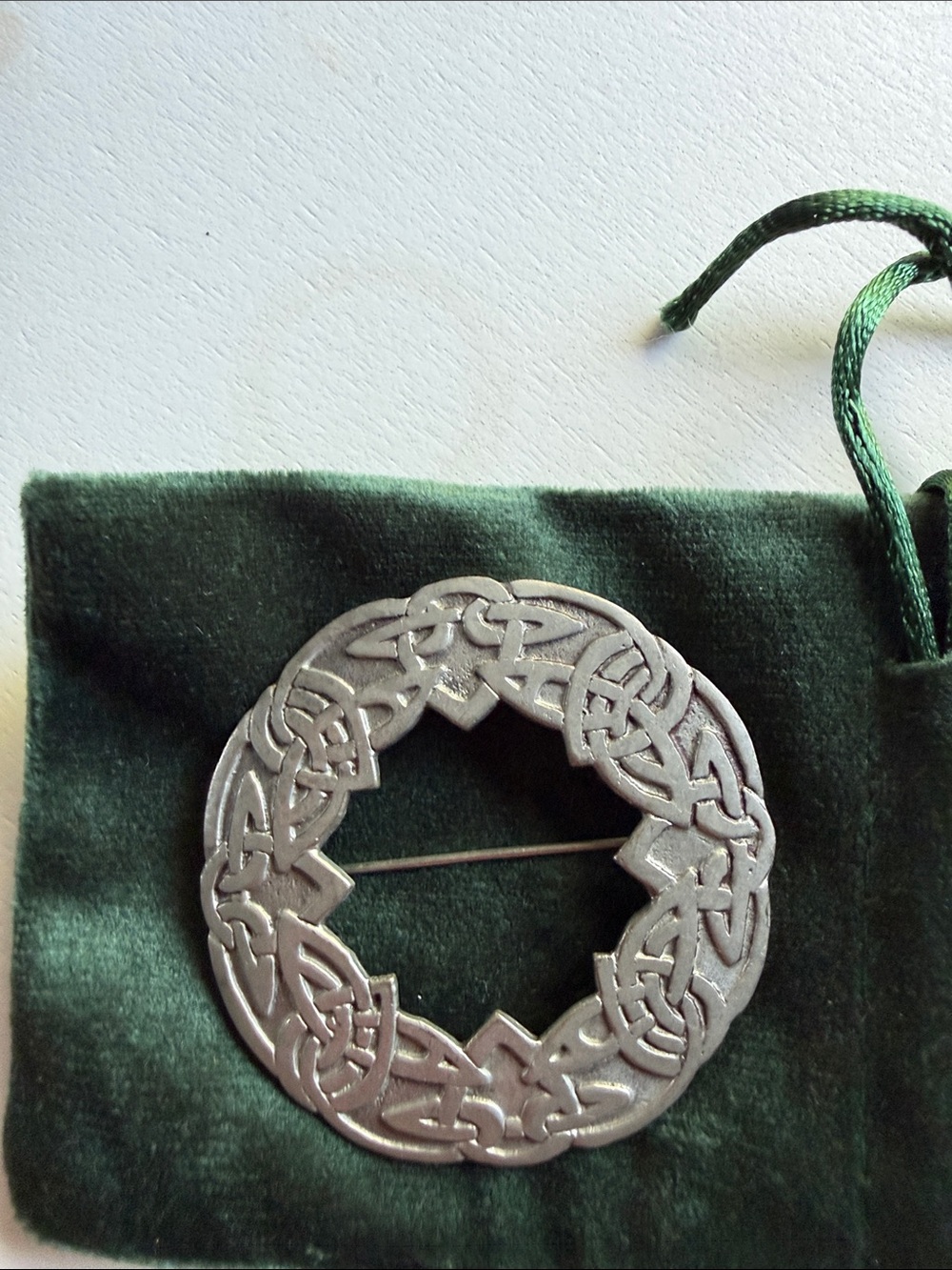 Celtic pewter Knot Round Brooch Pin